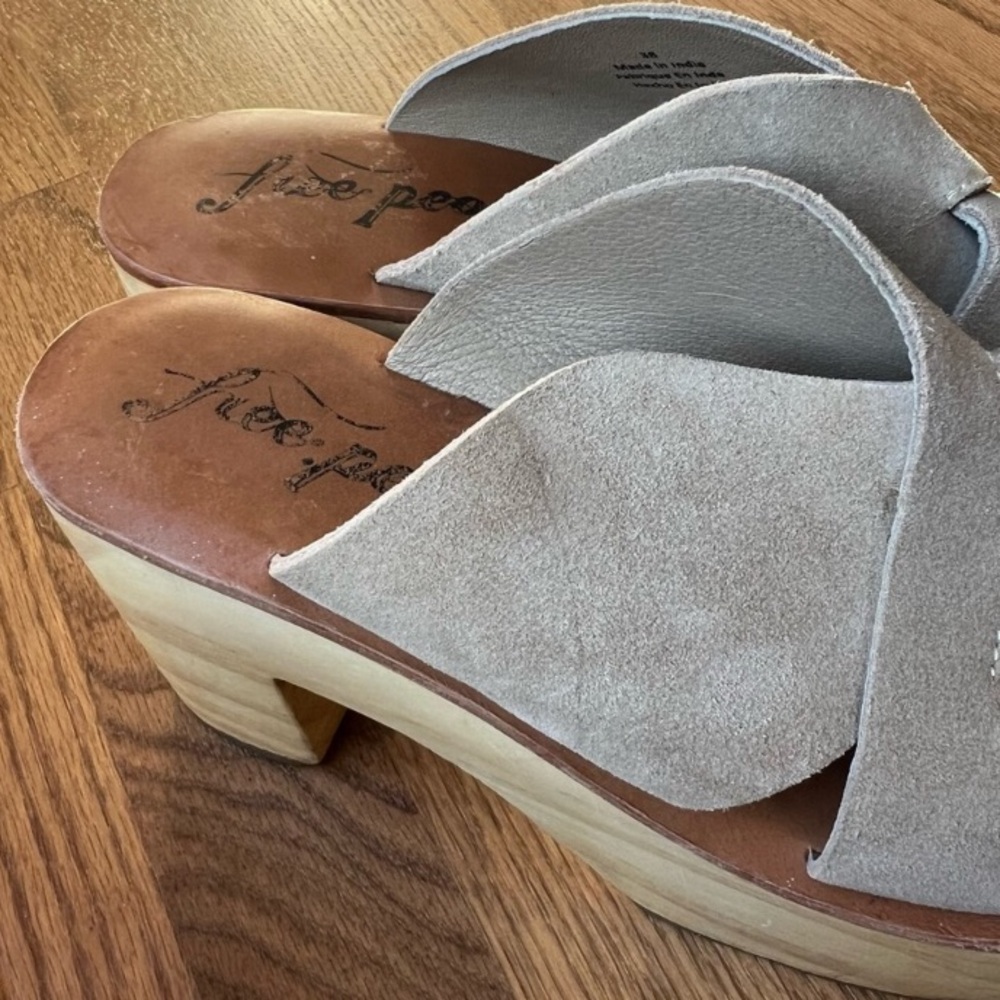 FREE PEOPLE • KORA Platform Clog Beige Tan - Picture 10 of 16